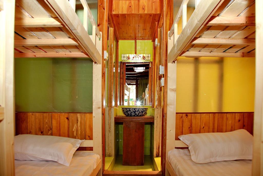 Runtong International Youth Hostel Lijiang  Habitación foto